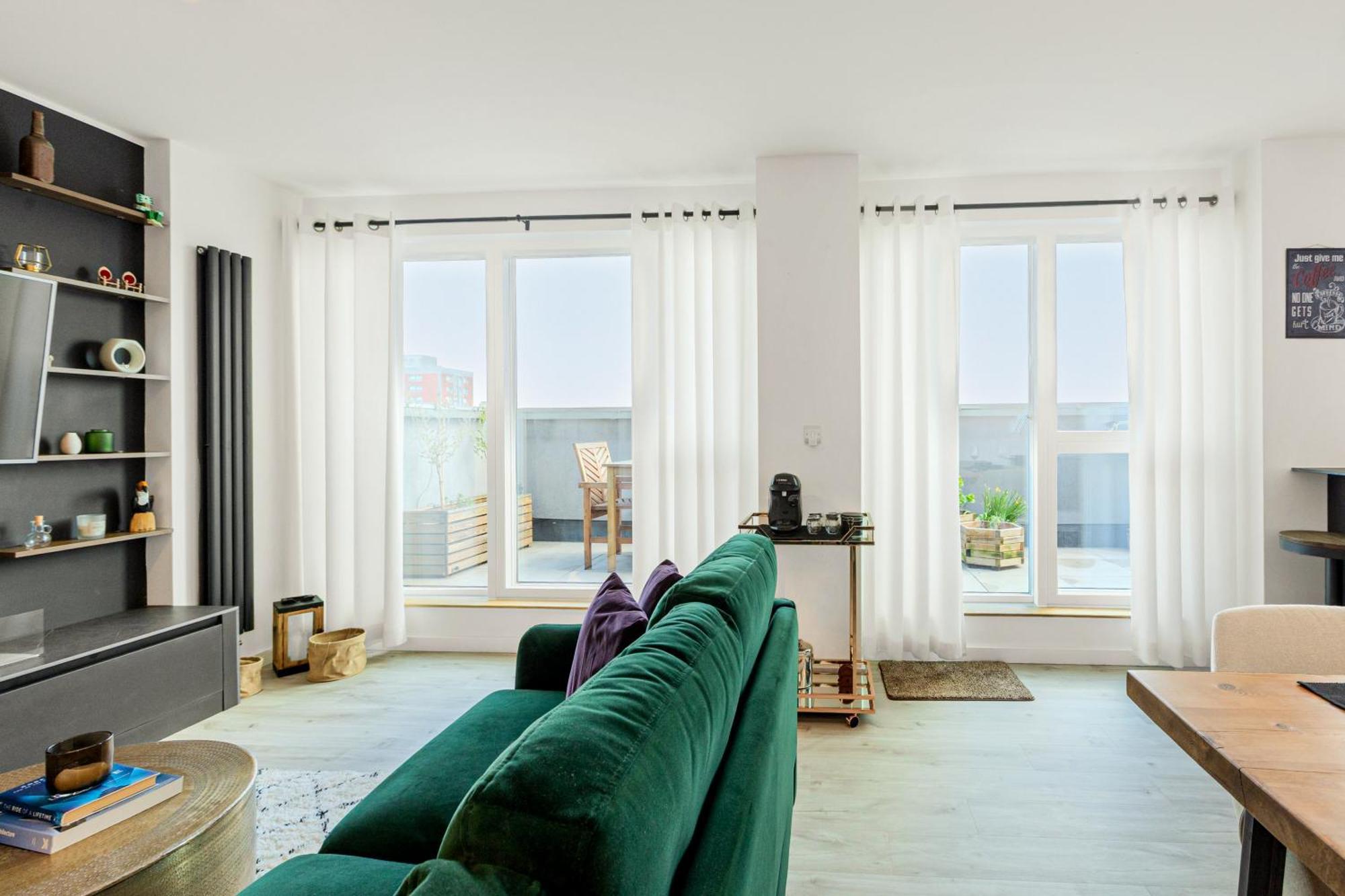Appartamento Magnificent New Cross 2br Penthouse With Balcony And Views